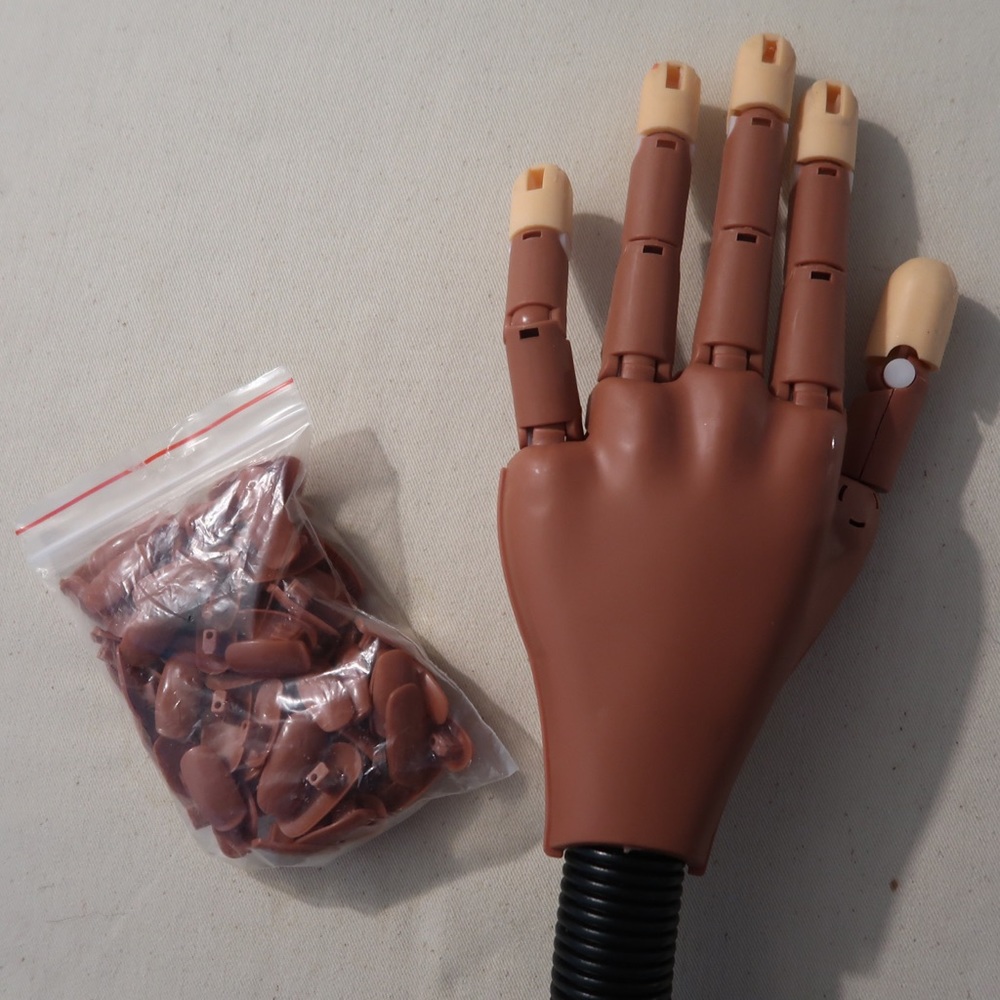 Practice Hand for Nail Training with Removable Nails